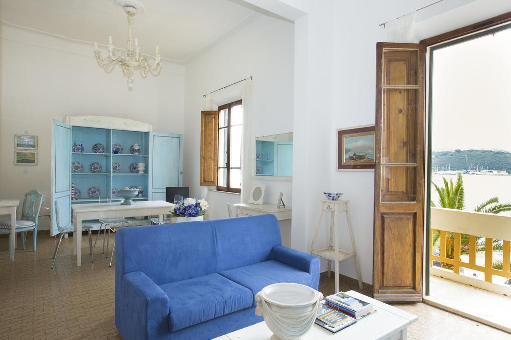 Hotel Belmare Porto Azzurro Rum bild