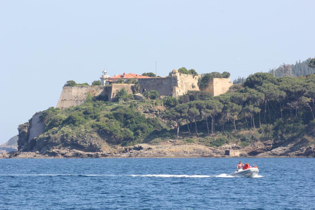 Hotel Belmare Porto Azzurro Exteriör bild